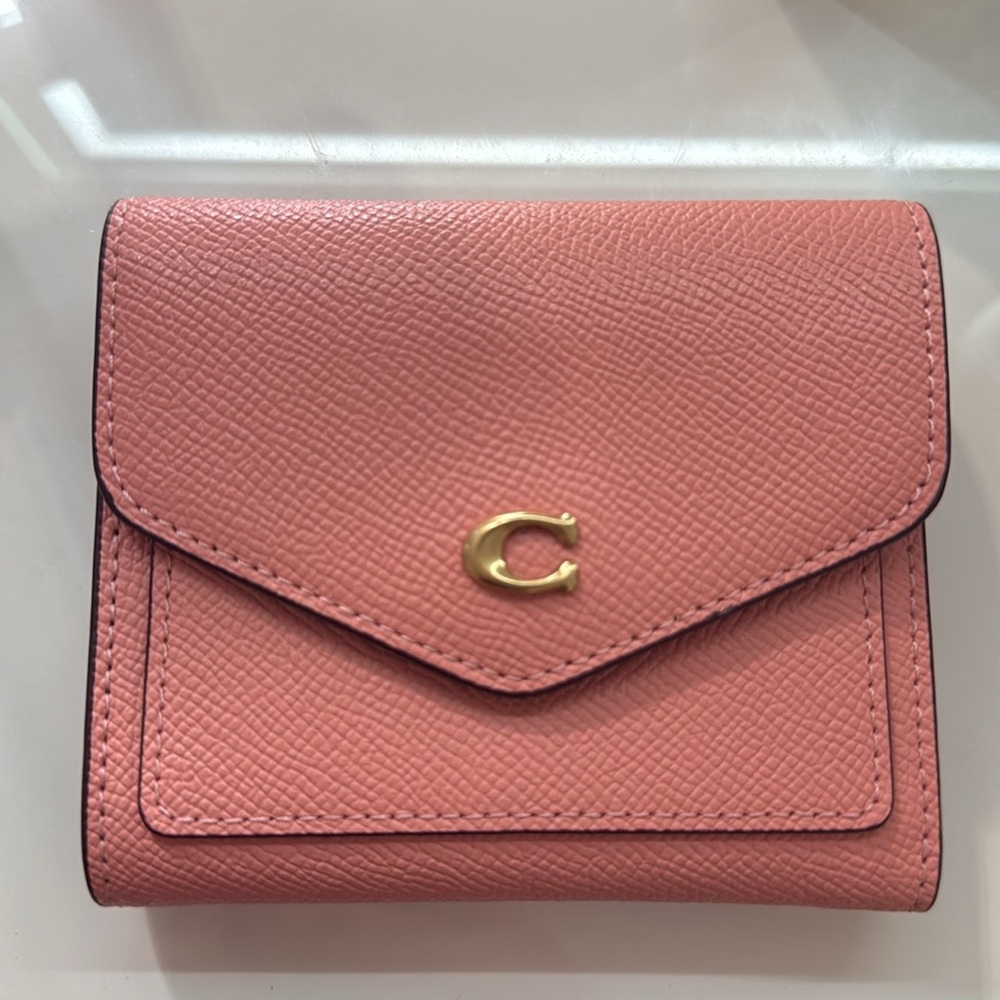 Coach Wyn Small Wallet in Candy pink